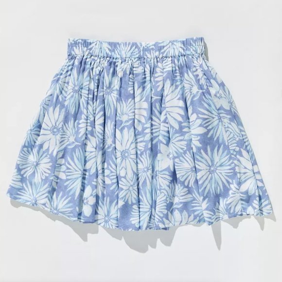 NWT UO Daisy Print 90s Button Front Swing Skirt - Picture 4 of 4